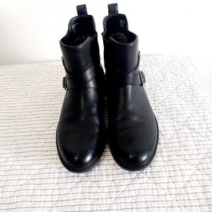 Umberto Raffini Black Leather Boots